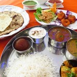 Ganges Indian Cuisine Restaurant - ランチメニュ(チキンカレー)