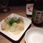 中華soba いそべ - ポン酢の涙を付けて食べるとさっぱり爽やかに食べれる。そして美味しい～♪