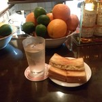 ホワイトラベル - 美味しいコンビネーション