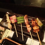 Tokyo Red Grill - 串盛り合わせ