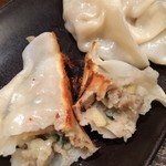 麺喰屋 Senmi - 2016 Senmi ★焼き餃子（350円）★餃子の正体！
