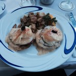 Hau Tree Lanai Restaurant - 