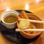 タージマハール - 揚げたてのチーズは春巻風の皮に包まれパリパリ