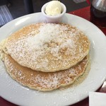 CJ's New York Style Delicatessen - Ｈ28.06.15 マカダミアナッツ＆ココナッツ ・ パンケーキ