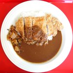 カレーの王様 - 極旨ロースカツカレー 910円