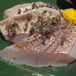 銀座 あまくさ 青山外苑 - 春子鯛昆布〆（淡路）