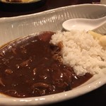 町屋 - 辛いトロトロ牛筋カレー 2016.06再訪