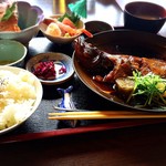 ファミリーれすとらん ひろせ 寿し正 - （2016.6）義妹の煮魚御膳