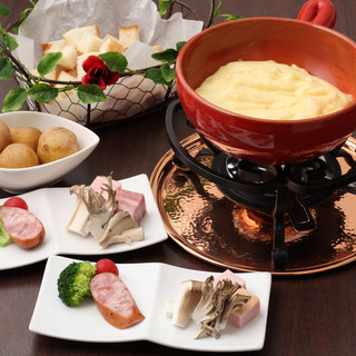 コース一覧 : 湯島天神横ラクレットグリル チーズ料理＆スイスワインの