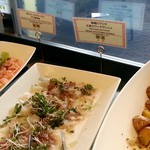 Dining & Bar TENQOO - サラダ・前菜ブッフェ２