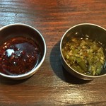 ダルバート食堂 - 辛さ追加：青辛 50円・赤辛 50円(税込)