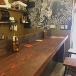 ダルバート食堂 - 店内カウンター席