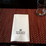 Dining & Bar TENQOO - テーブル