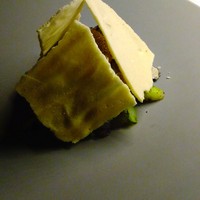 ヒカリヤ ニシ - アスパラガスとトリュフと雲丹と鯛の昆布締め