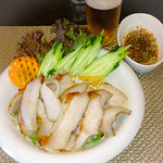 ミッタパップ タイレストラン - コームーヤーン♪ 豚の喉のお肉です。外側はカリッ、豚トロのようなサクサク・プリプリの食感。自家製のタレもおいしいですよ♪
