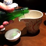 和食・酒亭 神田さくま - 少しにごりがあります