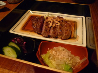 Nihonryourimimatsu - ☆ガーリックなステーキはランチタイムのお楽しみ(*^。^*)☆
