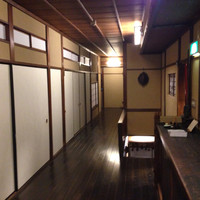 明神下 神田川 本店 - 2階の廊下