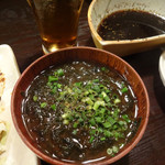 串揚げ 三郎 - 岩のりの赤だしです