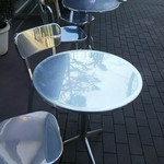 アテスウェイ - テラス