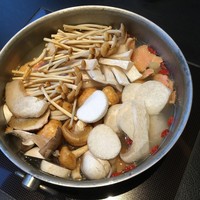 御膳房 銀座店 - 雲南キノコ地鶏火鍋