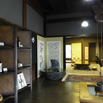 黒龍 石田屋 - 入り口を入って右側にお座敷