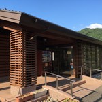 道の駅 一乗谷あさくら水の駅 特産品販売コーナー - 水の駅