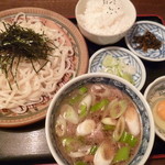 Mendokoro Oogi - 鴨せいろうどん（税込850円）定食セット（税込100円）