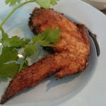 手羽先の五香粉風味揚げ