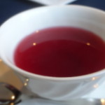 YUKIO SASAKI - ﾊｰﾌﾞﾃｨｰ。ﾊｲﾋﾞｽｶｽの綺麗な紅ですね