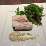 ル ボークープ - スペイン産雛鶏と江戸前穴子のテリーヌ　中村さんの無農薬サラダ添え　2016-6