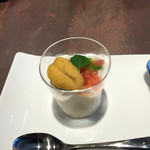 ル ボークープ - 新作の新玉葱のブランマンジェトマトのグラニテと雲丹を添えて　夏向きな綺麗な一品　2016-6