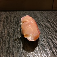 SUSHI TOKYO TEN、 新宿ニュウマン店 - 金目鯛