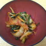 ラーメン二郎 - 玉ねぎキムチ 100円　初めて食べる感動的旨さ