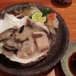 小料理 みつば - 岩牡蠣ﾎﾟﾝｽﾞ