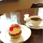 ユキライン - サバランとコーヒー