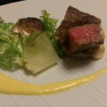 つつじ亭 - 牛肉とフォアグラのステーキ