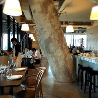 THE APOLLO - 店内2