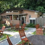 Shigisan Kanko Eye Center - テラス席もあります。