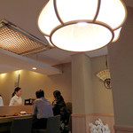 鞍馬口 寿星 - 真新しく綺麗な店内
      
      2016.06訪問時