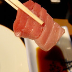 鞍馬口 寿星 - 新鮮なマグロの刺身
      
      2016.06訪問時