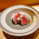 鮨 さいとう - 初鰹（ヅケ）