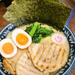 麺屋 武士道 - 特製濃厚豚骨ラーメン