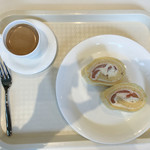 カフェ・ディ・フェスタ - りんごのロールケーキの空中写真 2015/10/31