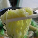 台湾料理 点心楼 台北 - 適度にコシもある麺