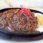 ハンター - カレー焼きそば　550円