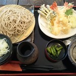 海老蔵ダイニング - 天婦羅盛+皿蕎麦　お得です