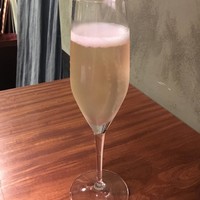 エニェ - カヴァで乾杯！
