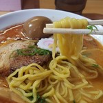 麺屋 じすり - 太麺リフト