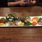 Sakura Suisan - 大漁刺盛り　990円